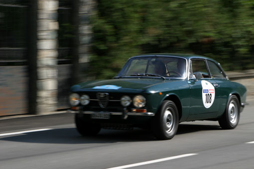 Alfa Romeo GTV 1750